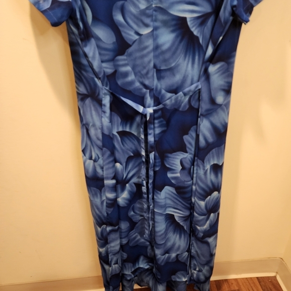 MINT JULEP Plus Size Floral Blue Maxi Dress size 3X - Picture 11 of 13